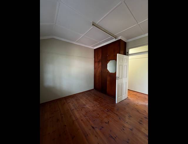 3 BEDROOM HOUSE TO LET IN OVERPORT